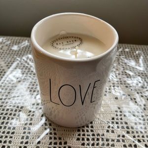 Rae dunn candle